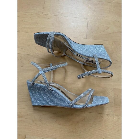 Badgley Mischka "Unity" Silver wedge sandals sz 7.5 embellished stones - Picture 3 of 6